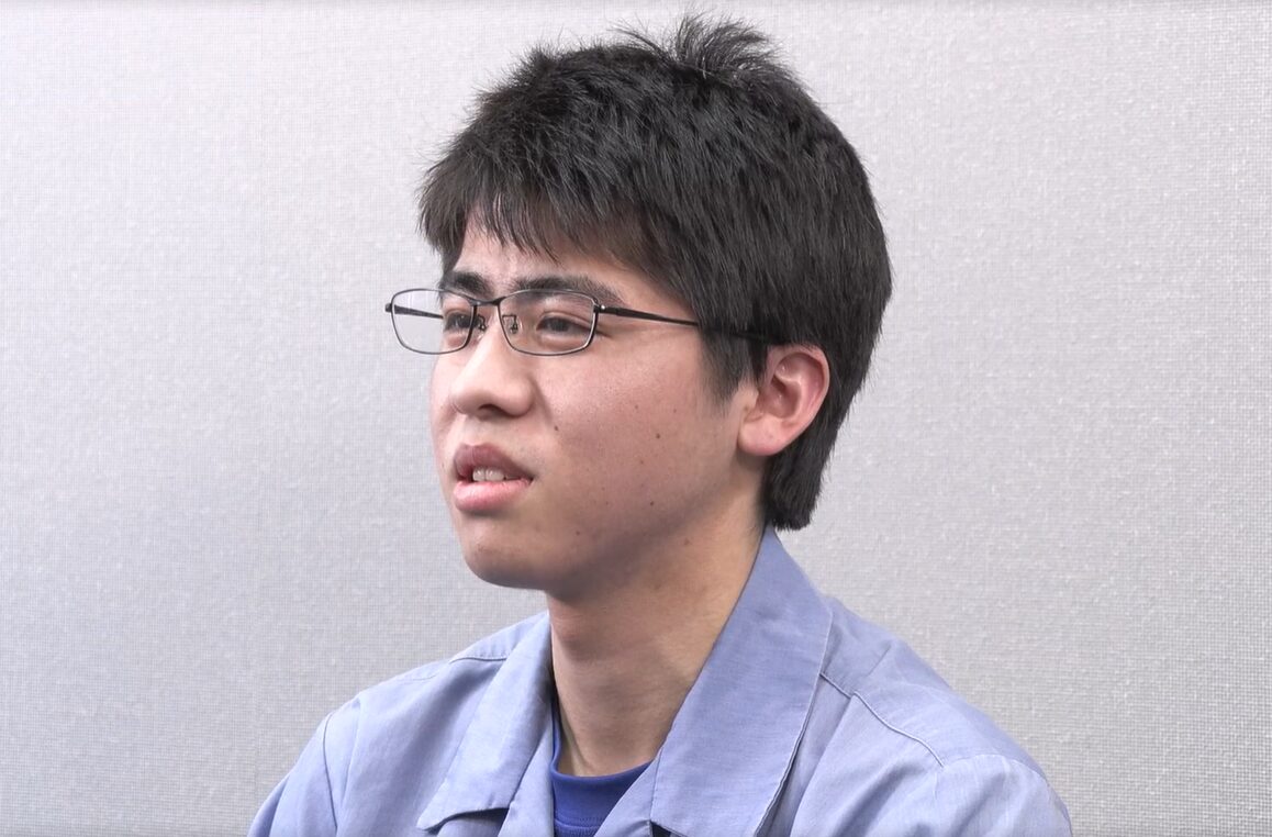 堀 史弥