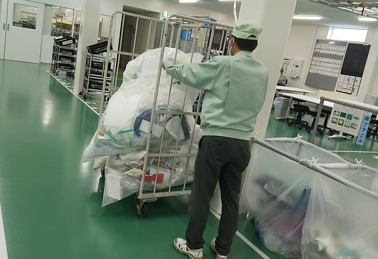 清掃スタッフ<br><br>